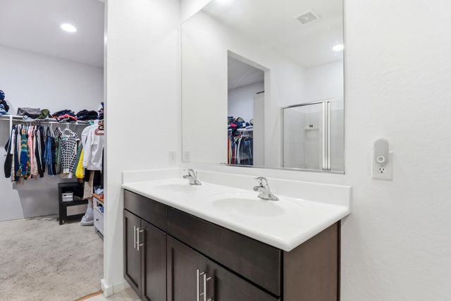 6737 W Valley View Drive, Laveen, AZ 85339