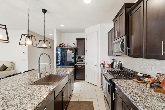 6737 W Valley View Drive, Laveen, AZ 85339