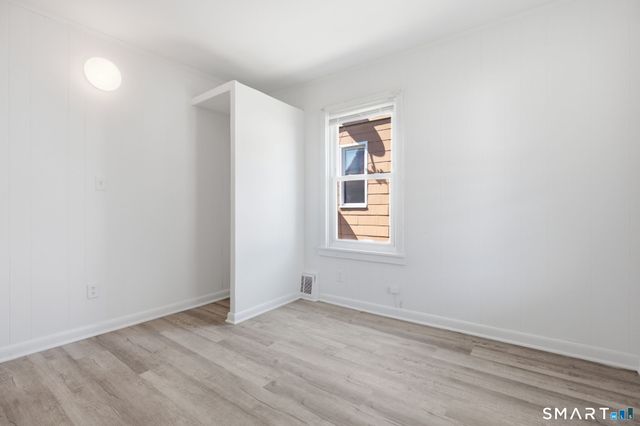 426 Poplar Street, New Haven, CT 06513