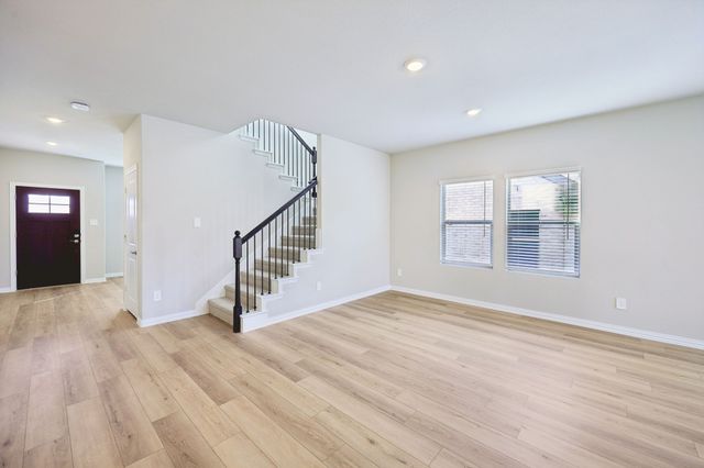 4004 Joe Pool Drive, Farmersville, TX 75442