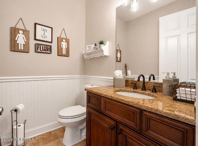 71 Compton Street, Belford, NJ 07718