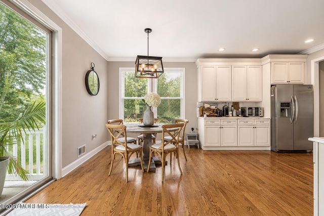 71 Compton Street, Belford, NJ 07718