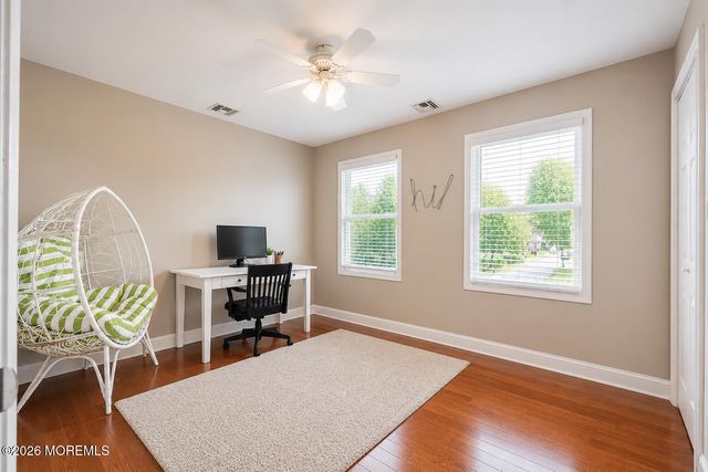 71 Compton Street, Belford, NJ 07718