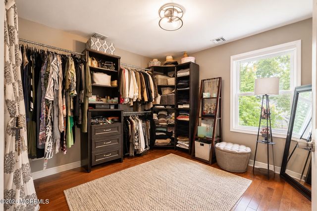 71 Compton Street, Belford, NJ 07718