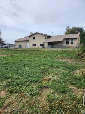 5998 S 3100 W, Roy, UT 84067