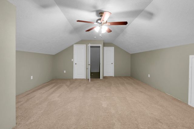 35 Rose Hill Court, Huntsville, TX 77320