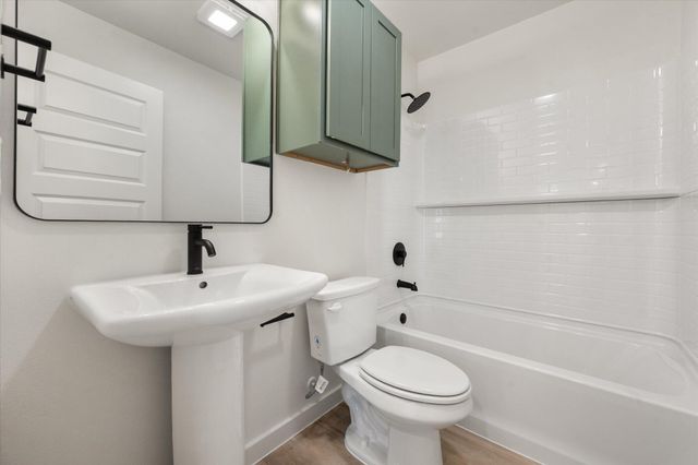 518 E 23rd Street, Wolfforth, TX 79382