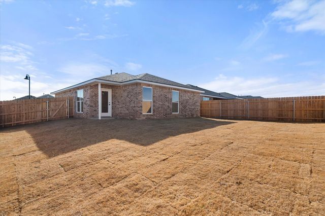 518 E 23rd Street, Wolfforth, TX 79382