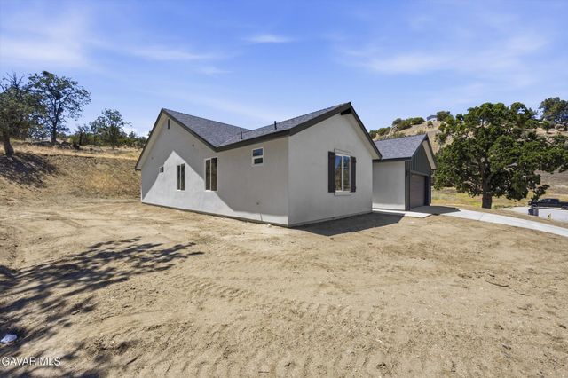 29650 Stallion Springs Drive, Stallion Springs, CA 93561