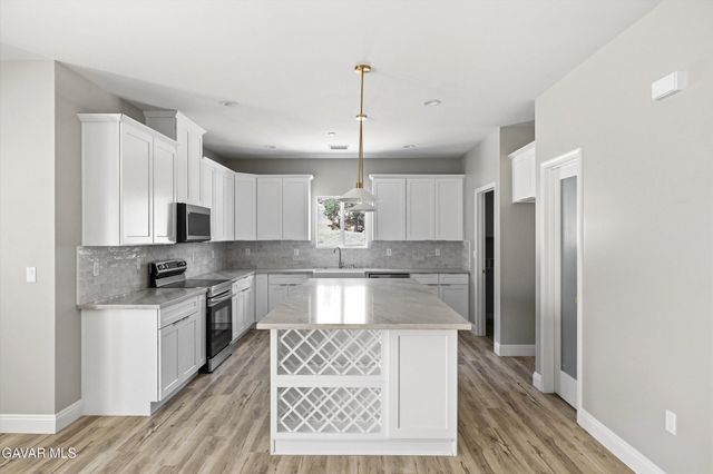 29650 Stallion Springs Drive, Stallion Springs, CA 93561