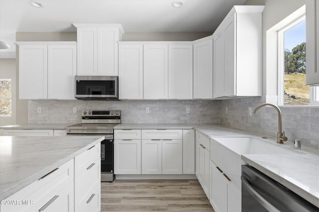 29650 Stallion Springs Drive, Stallion Springs, CA 93561