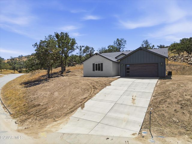29650 Stallion Springs Drive, Stallion Springs, CA 93561