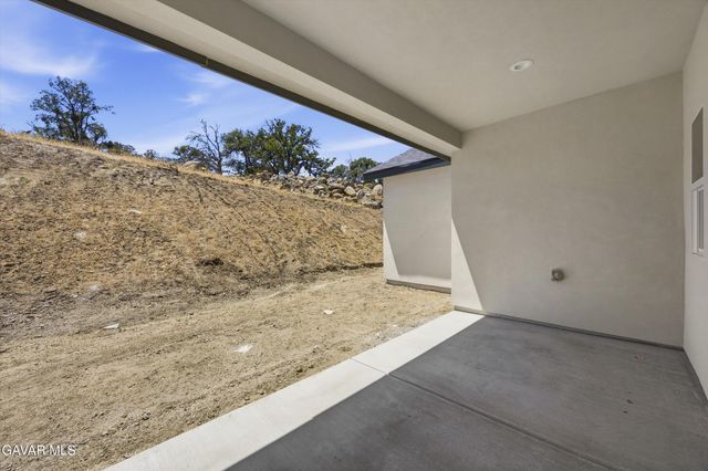 29650 Stallion Springs Drive, Stallion Springs, CA 93561