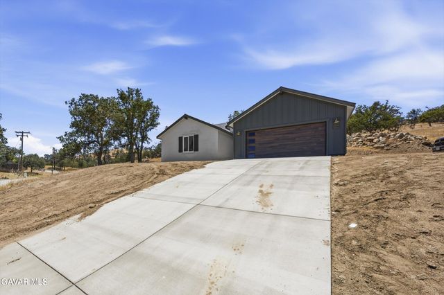 29650 Stallion Springs Drive, Stallion Springs, CA 93561