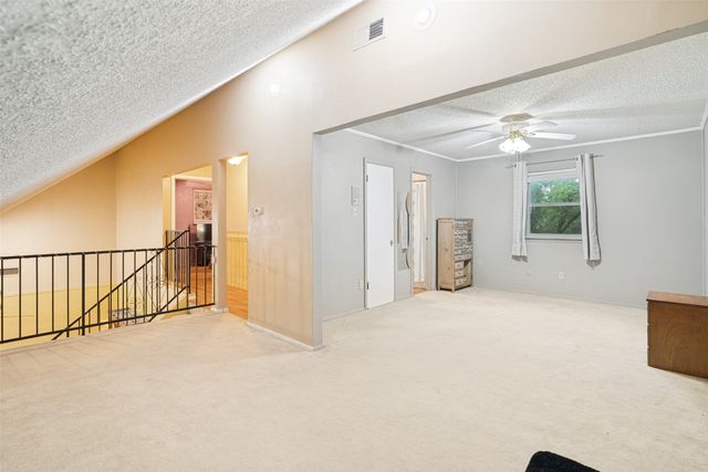 2009 Thousand Oaks Drive, Burleson, TX 76028