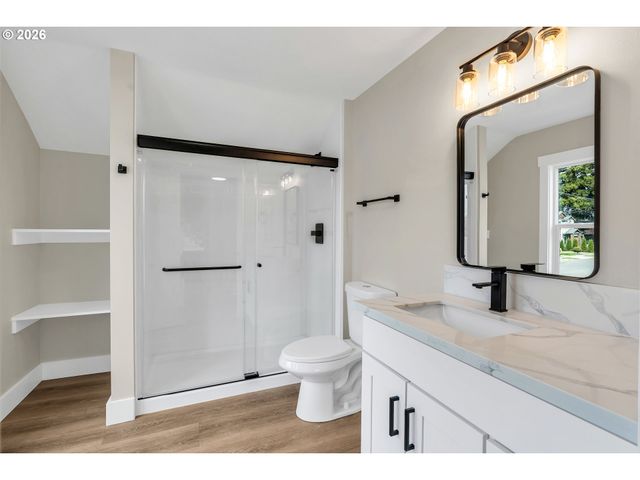 8745 N BURRAGE Ave, Portland, OR 97217