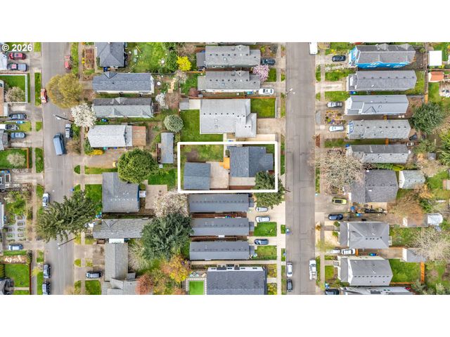 8745 N BURRAGE Ave, Portland, OR 97217