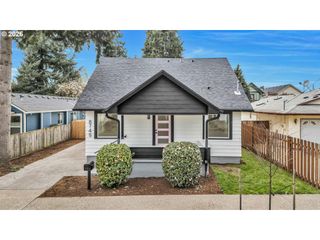 8745 N BURRAGE Ave, Portland, OR 97217