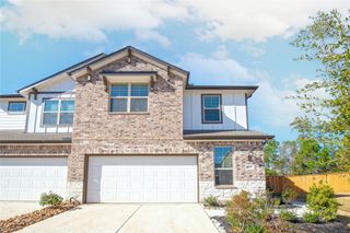 107 Silver Sky Court, Conroe, TX 77304