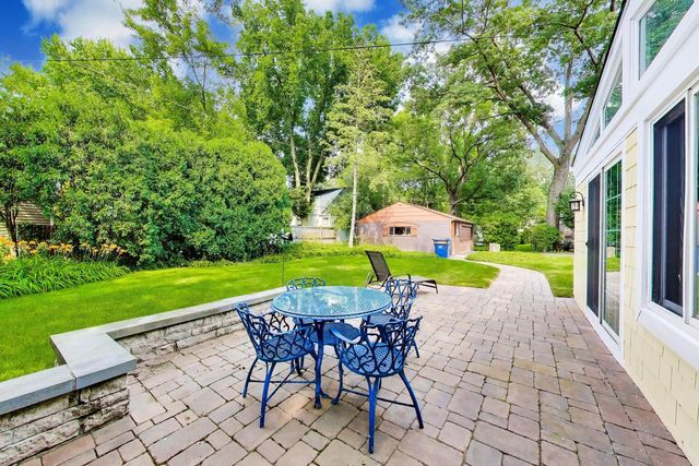 1353 Golf Avenue, Highland Park, IL 60035