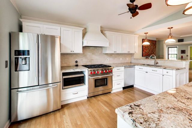 1353 Golf Avenue, Highland Park, IL 60035
