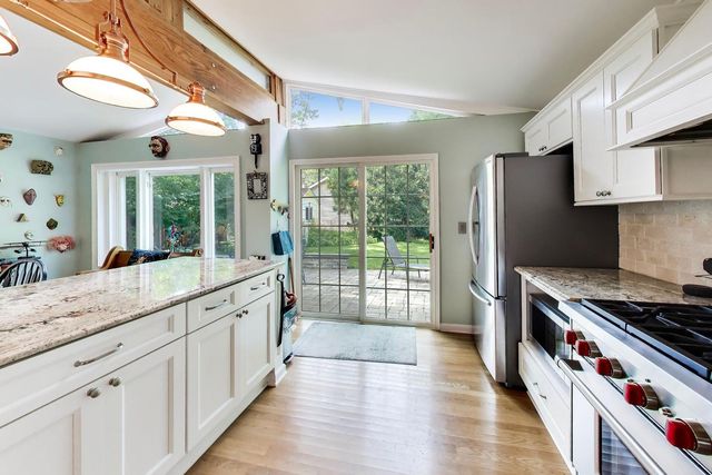 1353 Golf Avenue, Highland Park, IL 60035