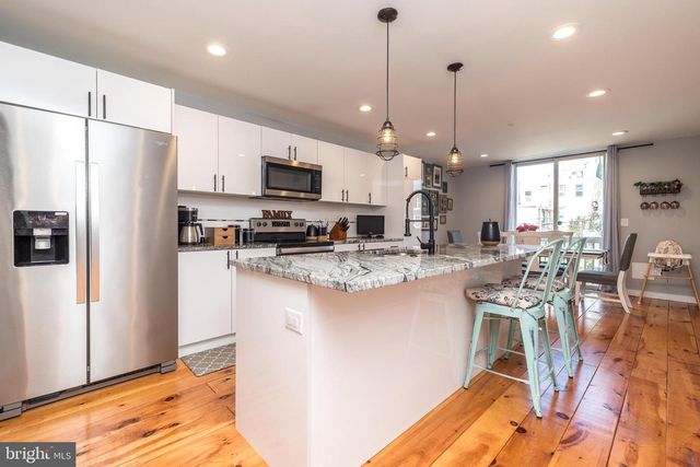 1817 INGERSOLL ST, Philadelphia, PA 19121