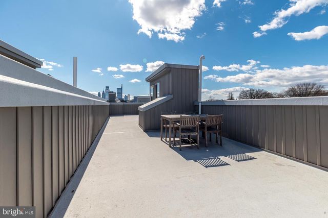 1817 INGERSOLL ST, Philadelphia, PA 19121