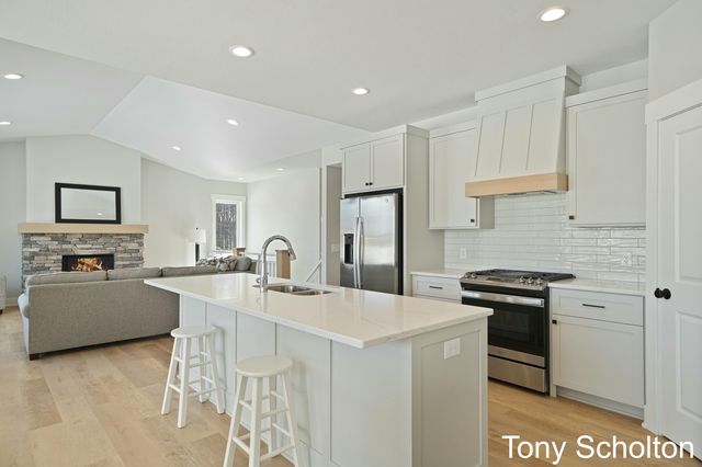 5184 Blendon Meadow Circle 47, Blendon Twp, MI 49426