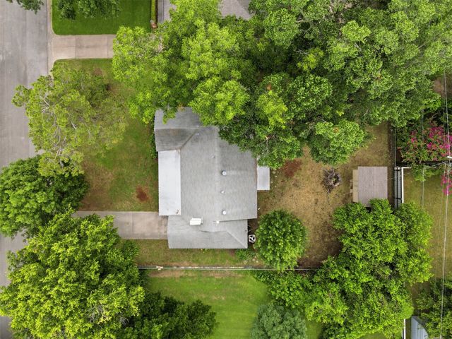 909 Keith Pumphrey Drive, River Oaks, TX 76114