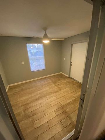 1103 S F Street, Lake Worth Beach, FL 33460