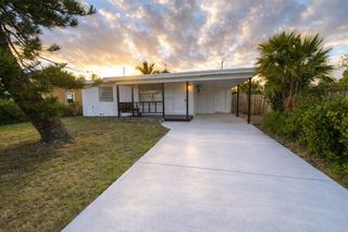 1103 S F Street, Lake Worth Beach, FL 33460