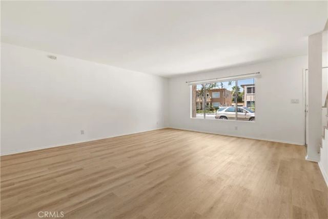 218 Thorne, Los Angeles, CA 90042