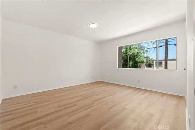 218 Thorne, Los Angeles, CA 90042