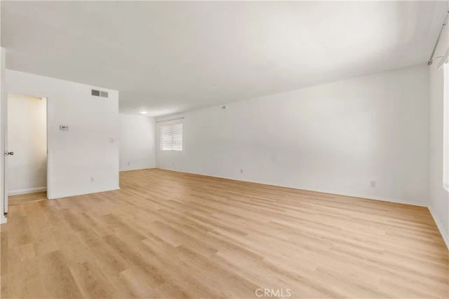 218 Thorne, Los Angeles, CA 90042