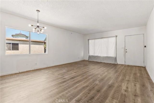 218 Thorne, Los Angeles, CA 90042