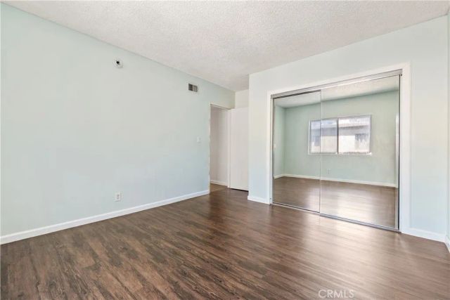 218 Thorne, Los Angeles, CA 90042