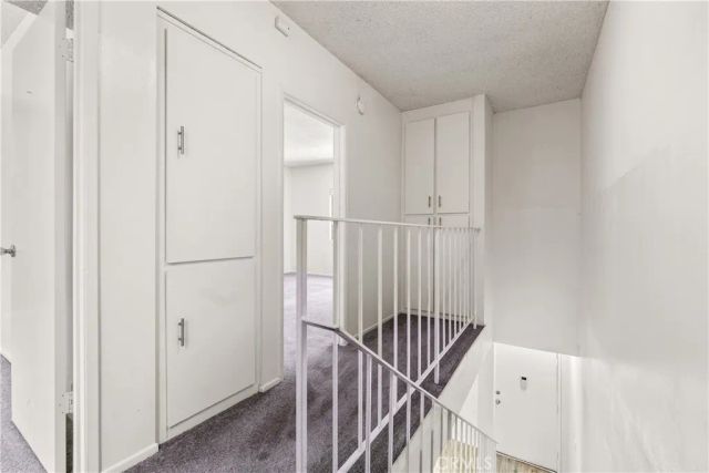 218 Thorne, Los Angeles, CA 90042