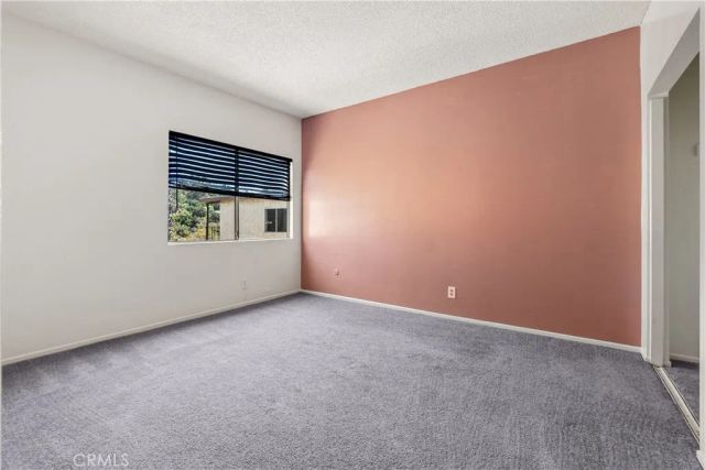 218 Thorne, Los Angeles, CA 90042