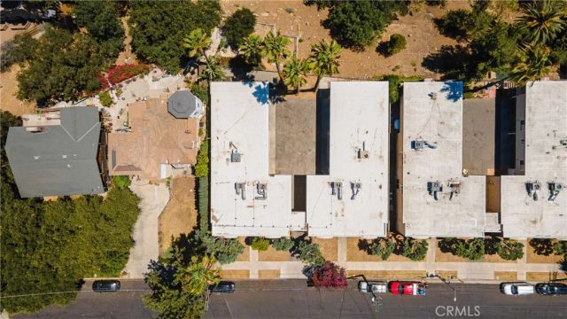 218 Thorne, Los Angeles, CA 90042