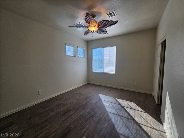 10134 Reflection Brook Avenue, Las Vegas, NV 89148