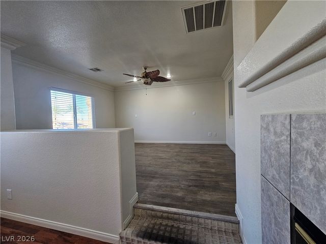 10134 Reflection Brook Avenue, Las Vegas, NV 89148