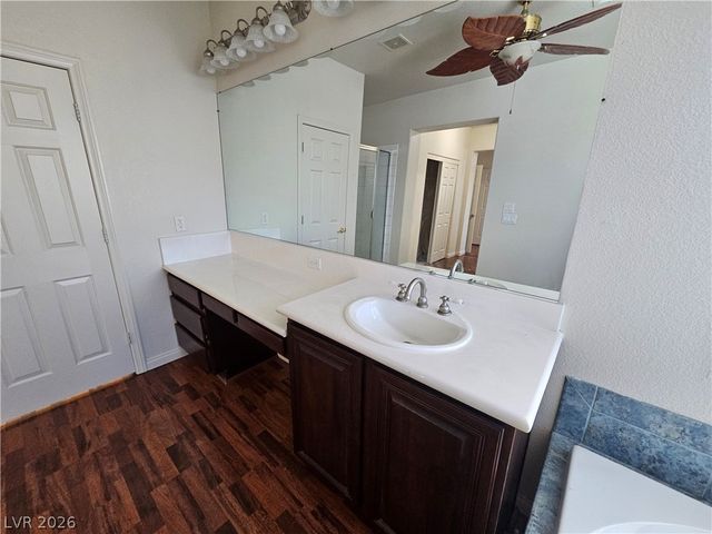 10134 Reflection Brook Avenue, Las Vegas, NV 89148
