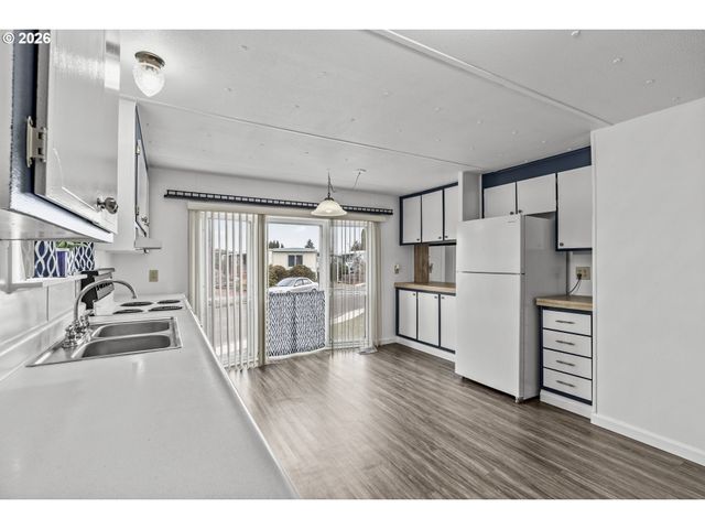 1199 N TERRY St 258, Eugene, OR 97402