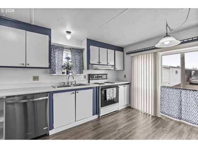 1199 N TERRY St 258, Eugene, OR 97402