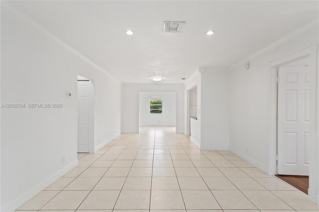 4151 SW 56th Avenue, Davie, FL 33314