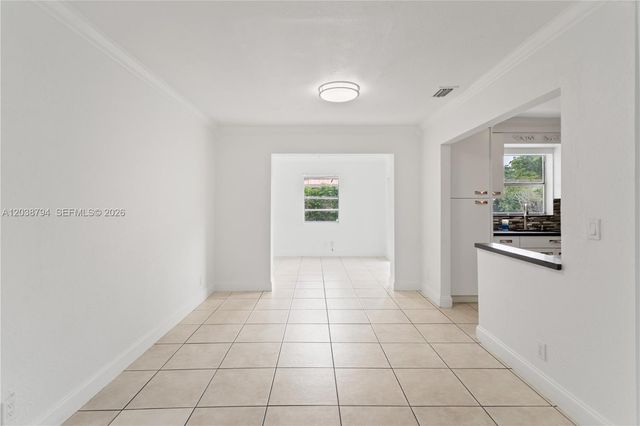 4151 SW 56th Avenue, Davie, FL 33314