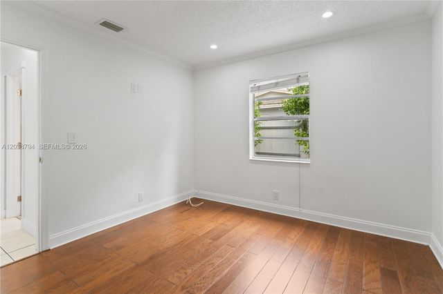 4151 SW 56th Avenue, Davie, FL 33314