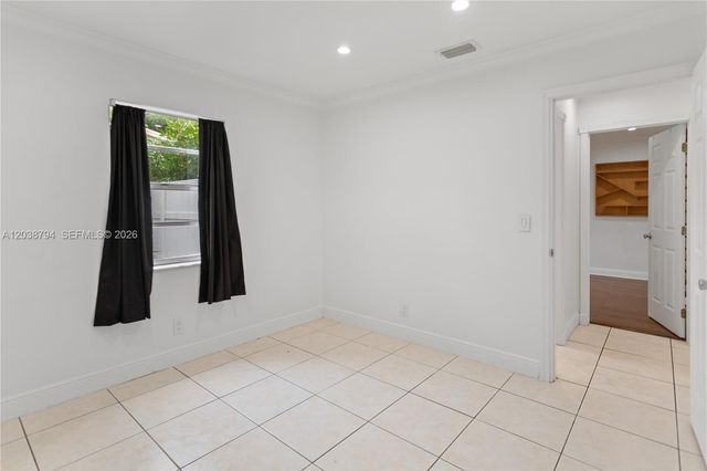 4151 SW 56th Avenue, Davie, FL 33314