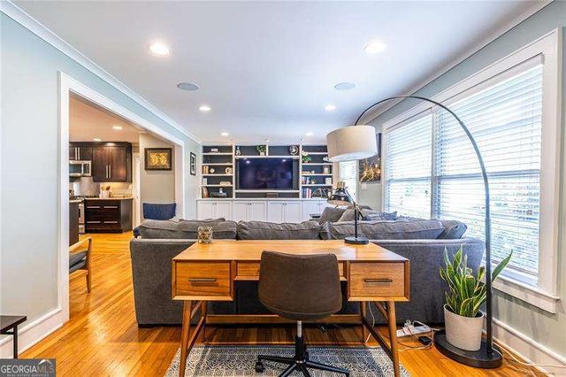 2443 Hunting Valley Drive, Decatur, GA 30033